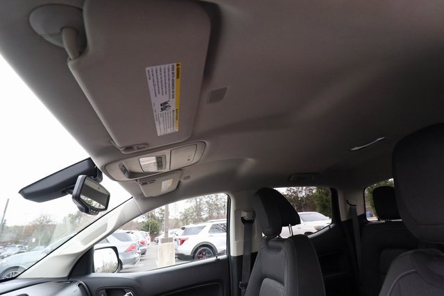 Used 2020 GMC Canyon SLE image 39