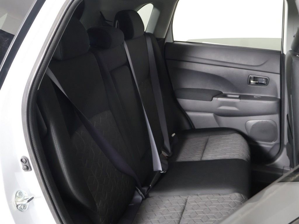 New 2026 Mitsubishi Outlander Sport LE AWD/4WD image 25