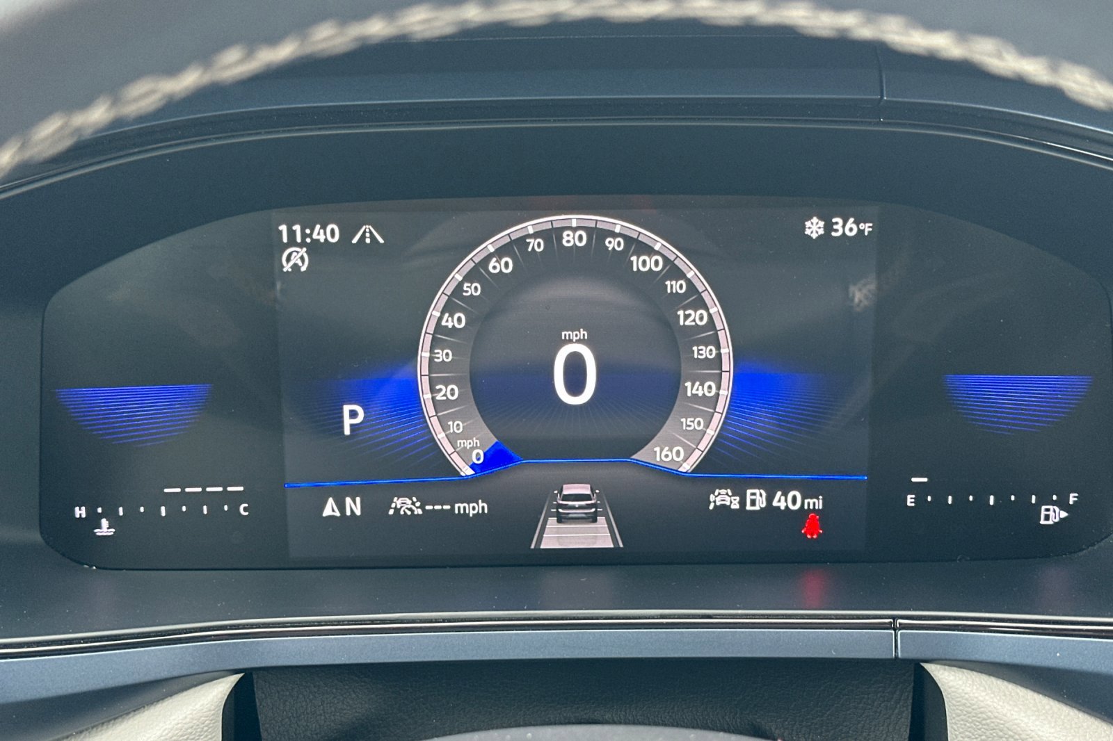 Used 2024 Volkswagen Taos SE image 25