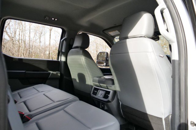 Used 2023 Ford F450 XLT w/ XLT Value Package image 33