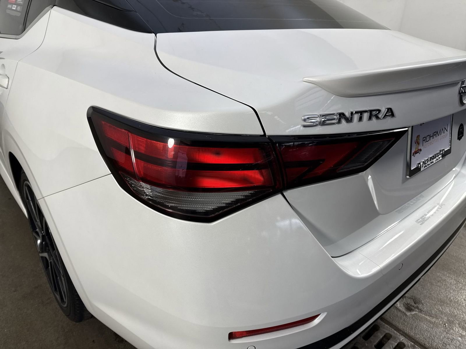 Certified 2024 Nissan Sentra SR FWD image 31
