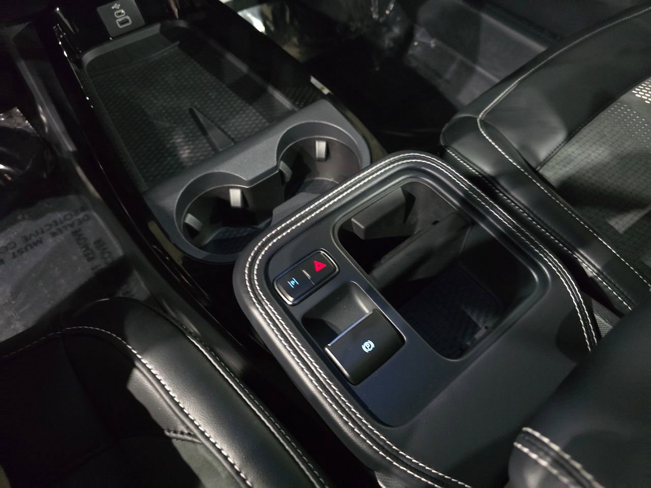 New 2025 Ford Mustang Mach-E GT w/ Interior Protection Package image 27