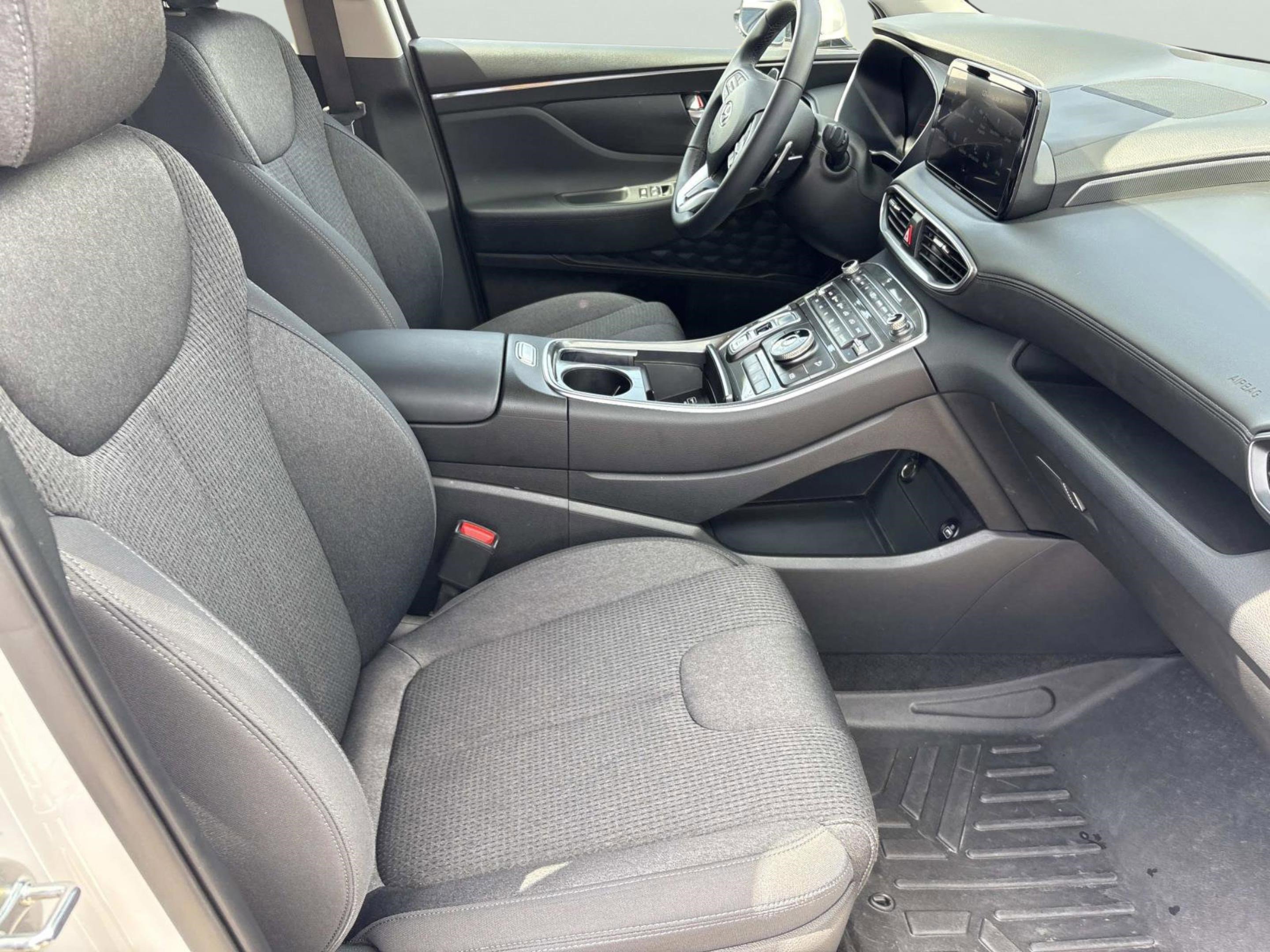 Used 2023 Hyundai Santa Fe SEL image 23