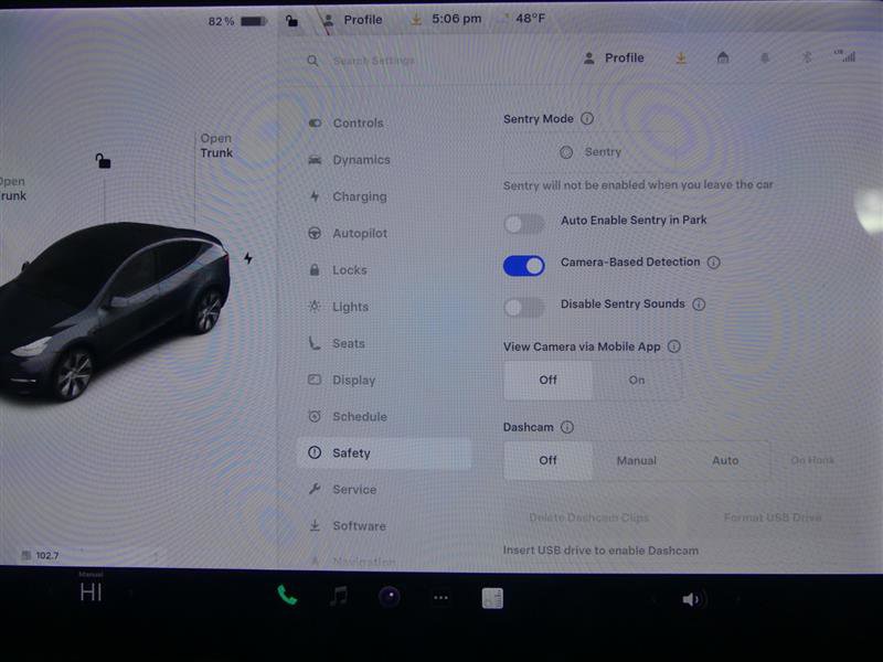Used 2020 Tesla Model Y Long Range image 15