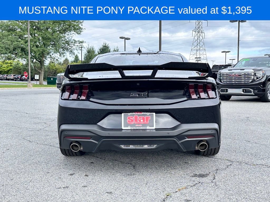 Used 2024 Ford Mustang GT RWD image 9