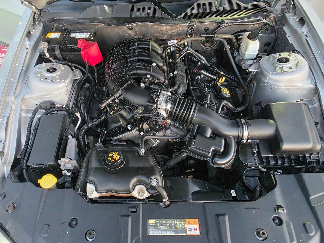 Used 2013 Ford Mustang Coupe image 49