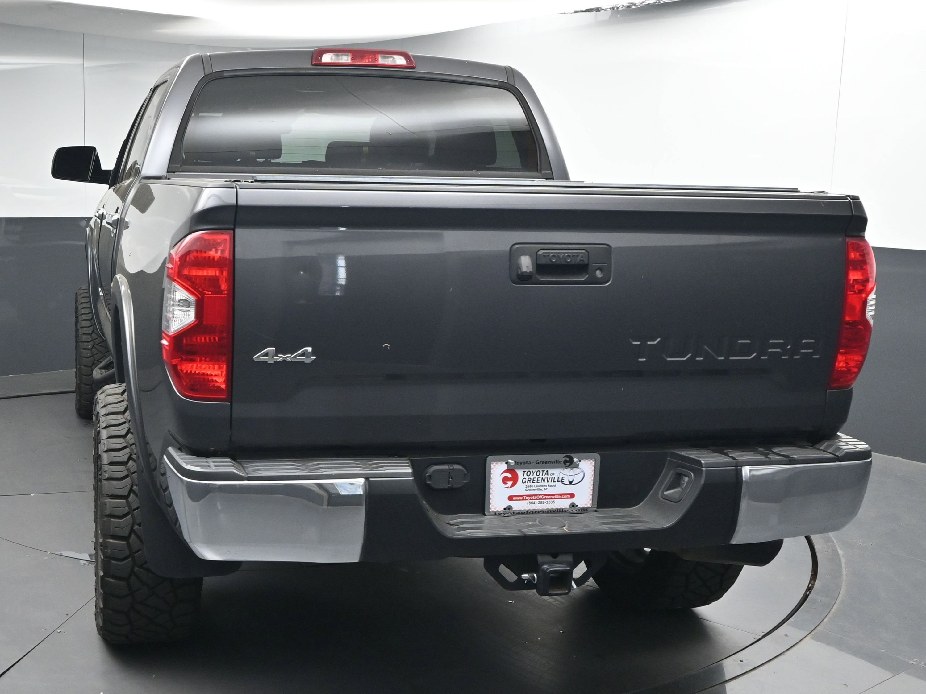 Used 2018 Toyota Tundra Limited AWD/4WD image 7