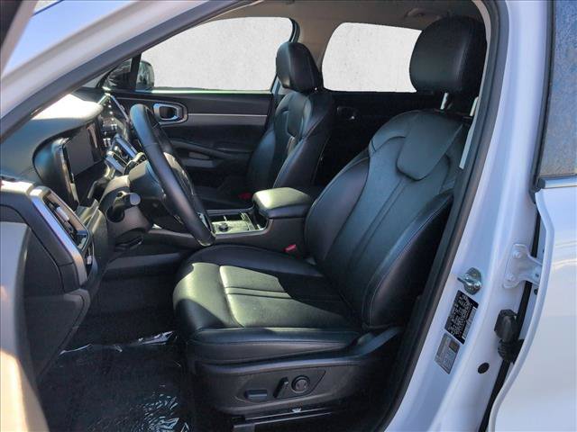 Used 2021 Kia Sorento S FWD image 16
