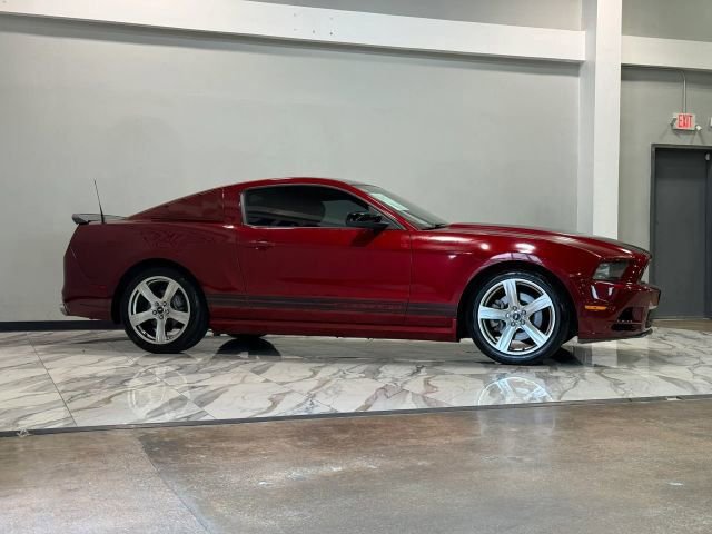 Used 2014 Ford Mustang Premium w/ V6 Performance Package RWD image 5