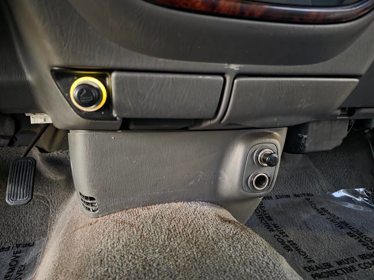 Used 2000 Toyota Tundra Limited image 37