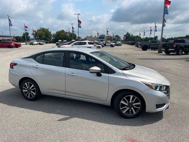 Used 2023 Nissan Versa SV FWD video 2