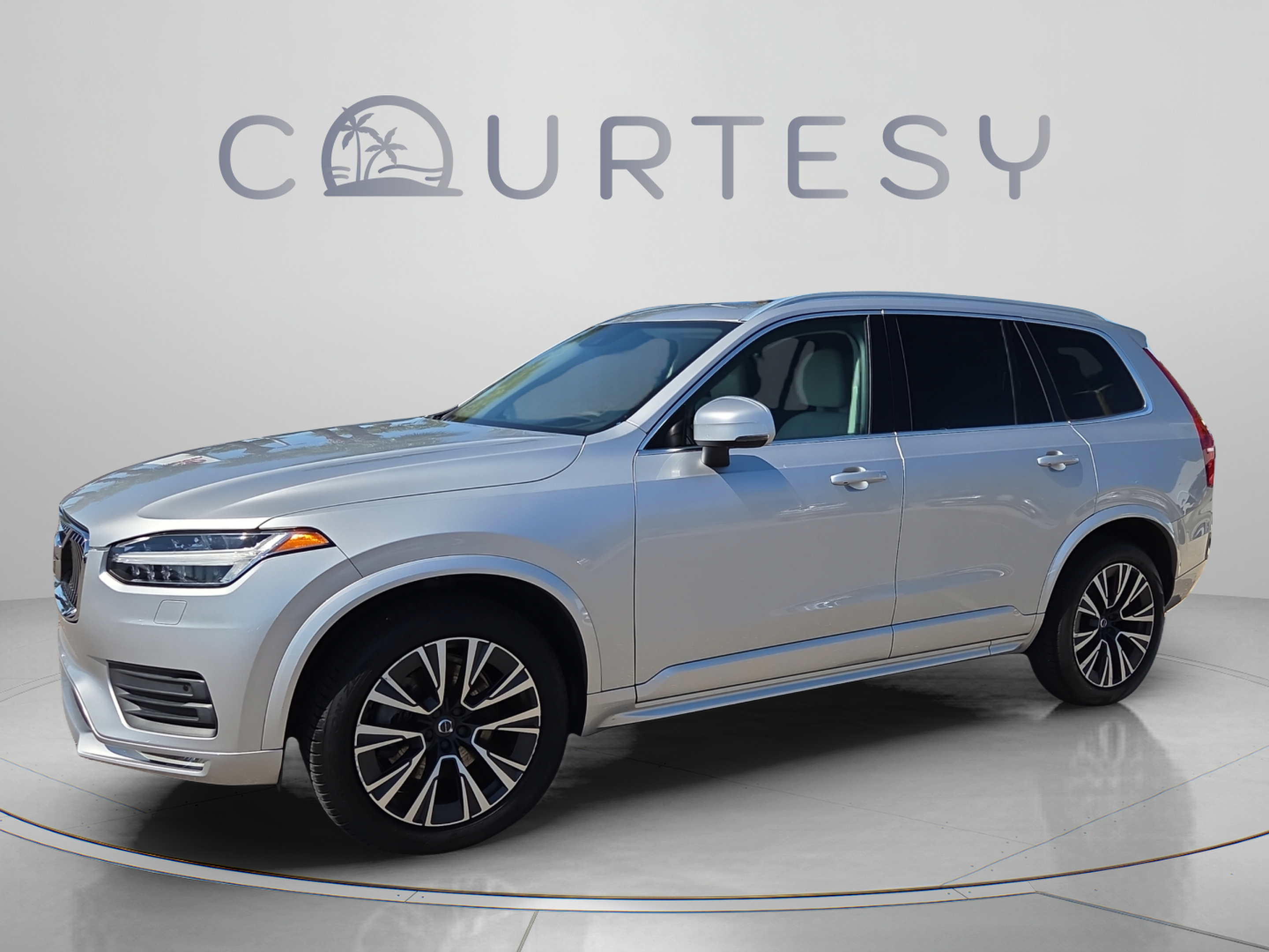 Used 2021 Volvo XC90 T6 Momentum w/ Advanced Package AWD/4WD image 1
