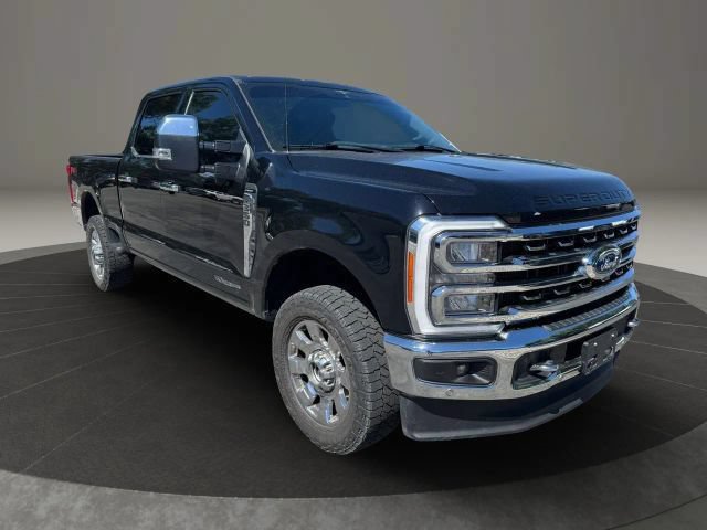 Used 2023 Ford F350 Lariat w/ Tow Technology Package AWD/4WD image 7