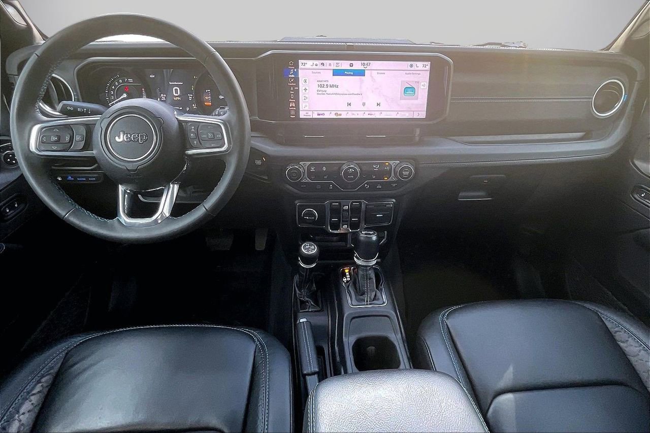 Used 2024 Jeep Wrangler High Altitude AWD/4WD image 16