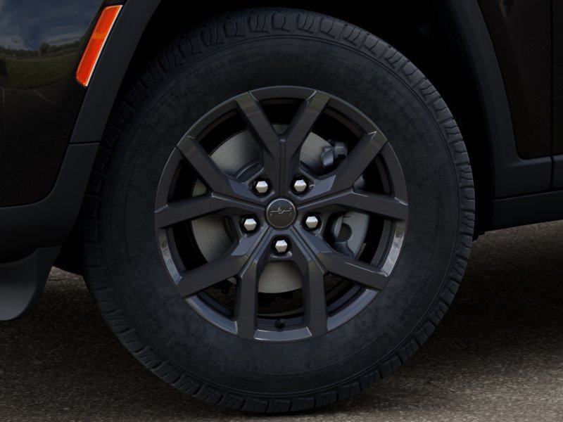 New 2027 Jeep Grand Cherokee Altitude AWD/4WD image 8