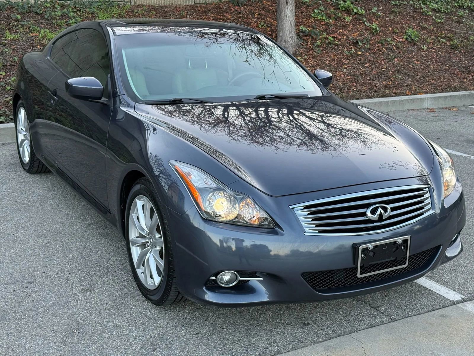Used 2011 INFINITI G37 Journey w/ Premium Pkg image 6