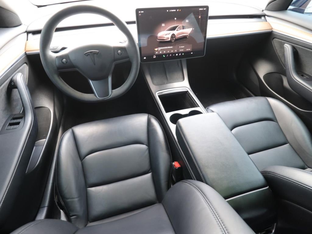 Used 2022 Tesla Model 3 Long Range AWD/4WD image 9
