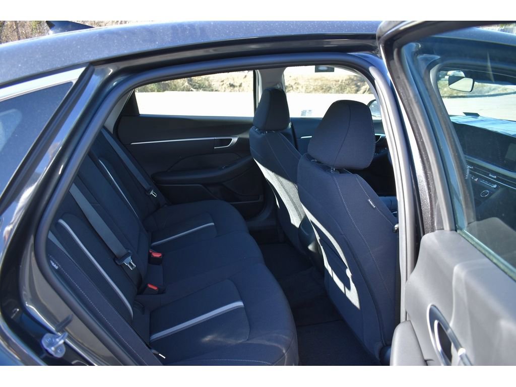 Used 2024 Hyundai Sonata SEL w/ Convenience Package image 17