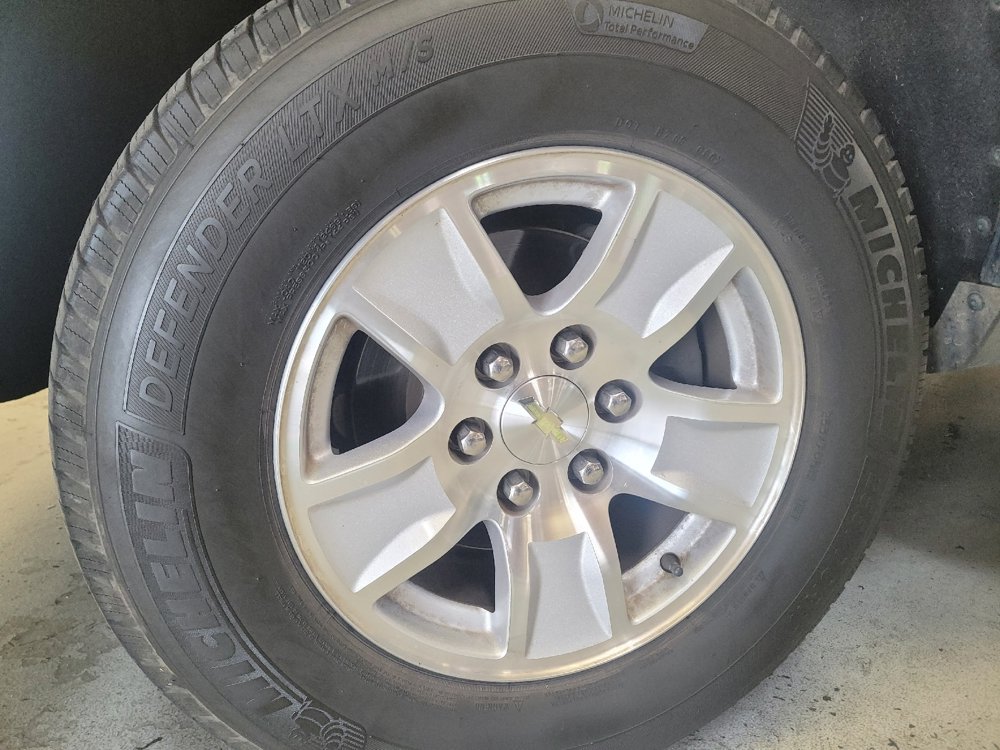 Used 2017 Chevrolet Silverado 1500 LT w/ LT Eassist Package RWD image 31