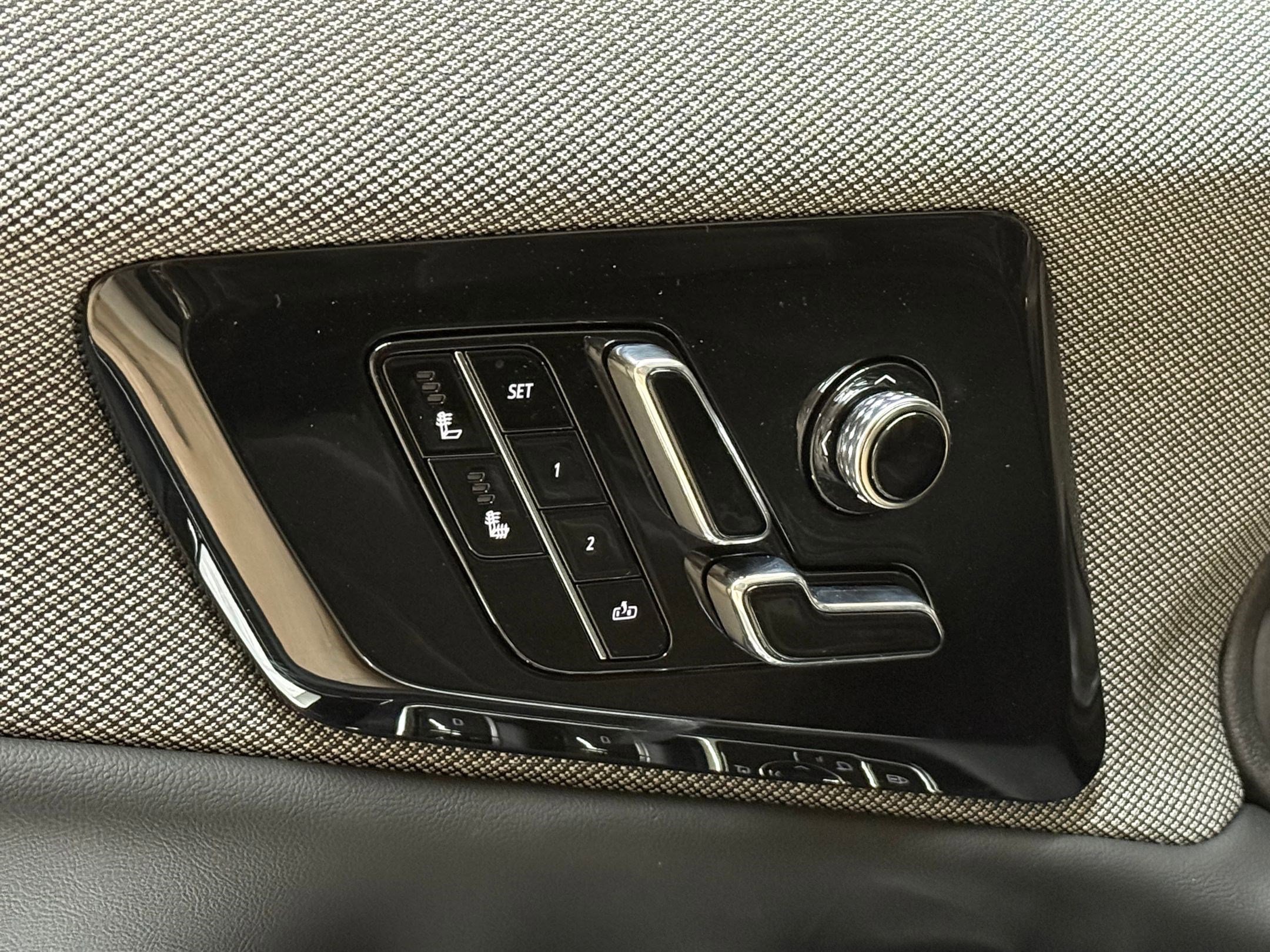 New 2026 Cadillac Optiq Sport 1 image 25