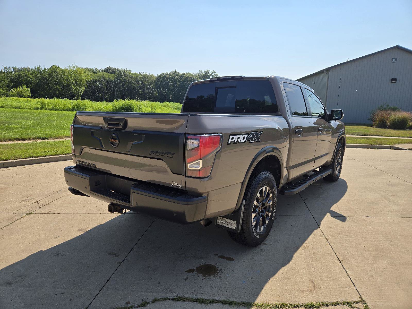 Used 2020 Nissan Titan PRO-4X w/ Pro-4x Utility Package AWD/4WD image 3