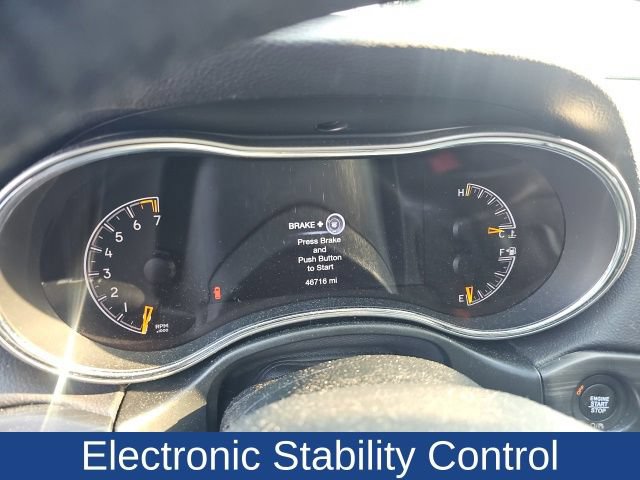 Used 2019 Jeep Grand Cherokee Limited AWD/4WD image 13