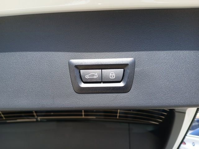 New 2025 BMW X3 xDrive30i w/ Premium Package image 10