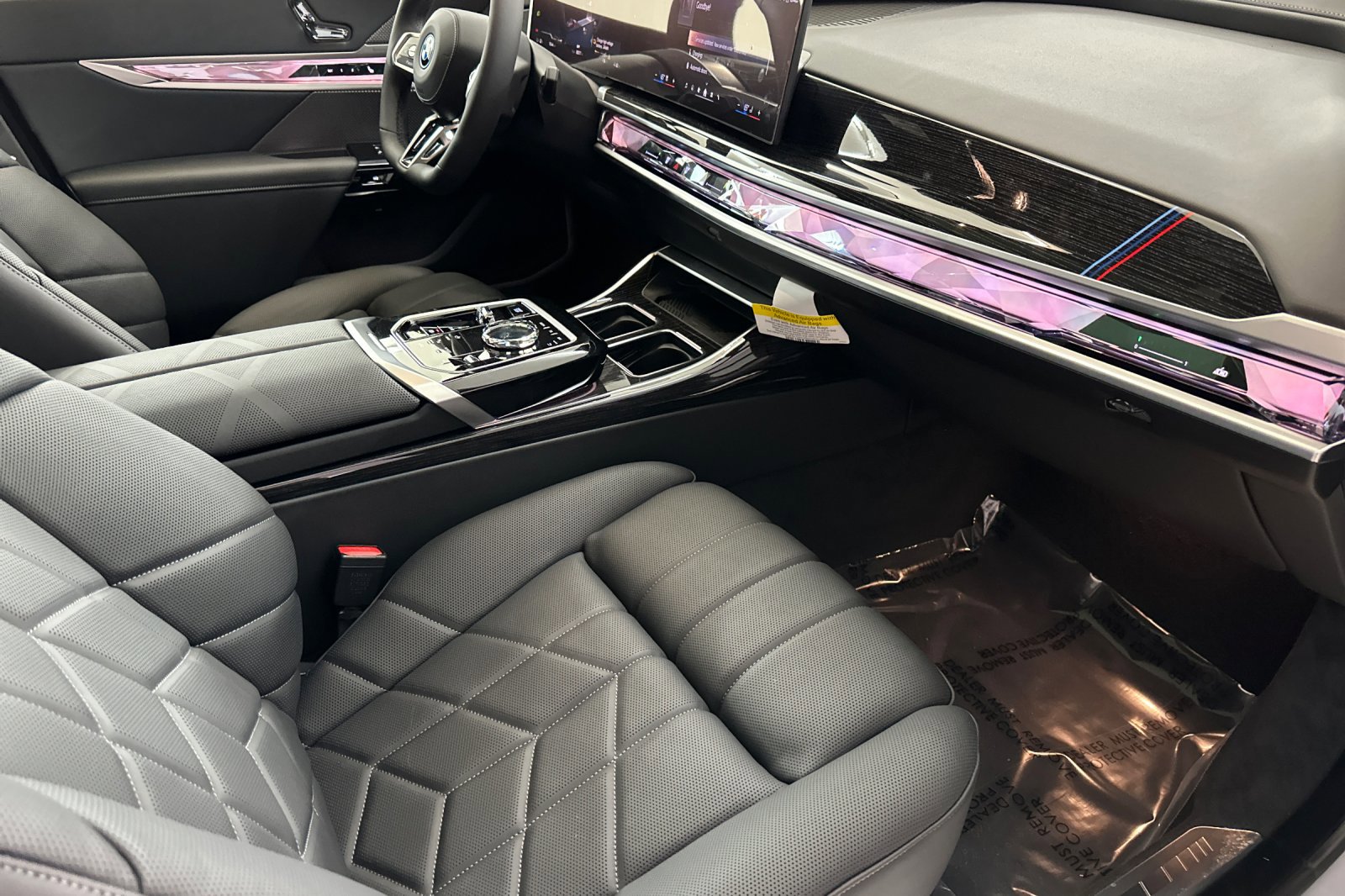 New 2026 BMW i7 eDrive50 w/ Executive Package image 27