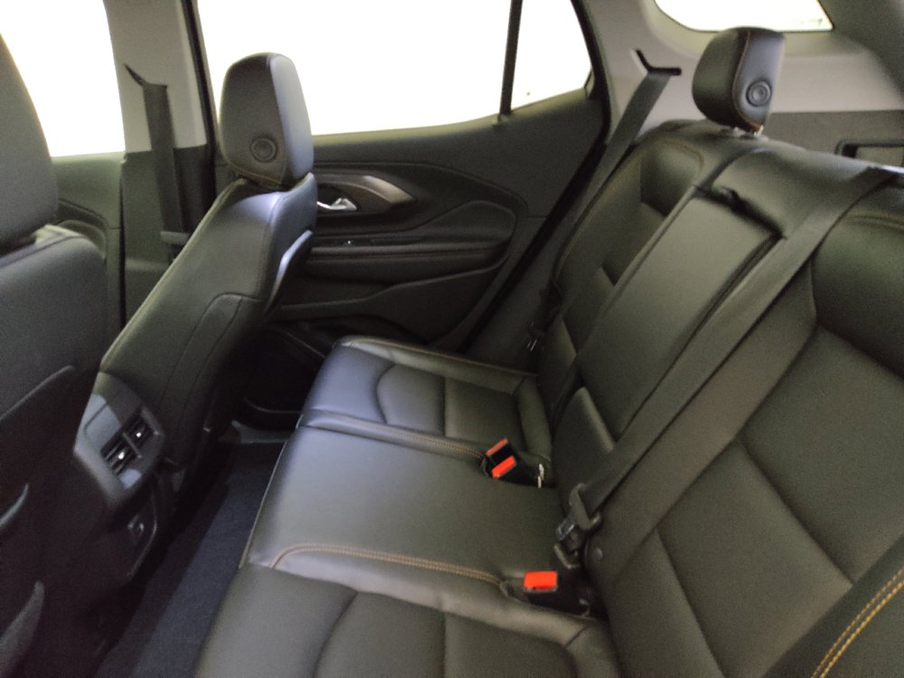 Used 2019 GMC Terrain SLT w/ Preferred Package FWD image 18