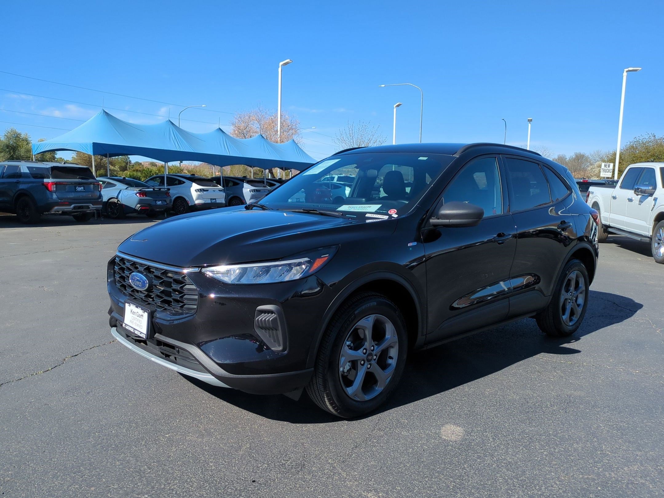 Used 2025 Ford Escape ST-Line image 7