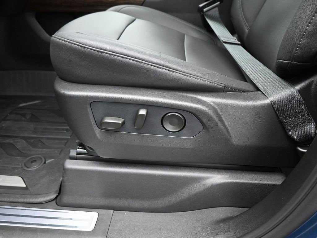 New 2026 GMC Sierra 1500 Elevation w/ Elevation Premium Package image 9