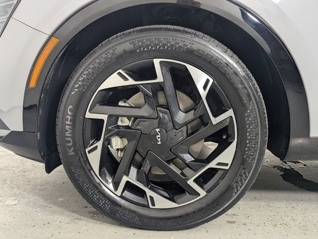 Used 2024 Kia Sportage SX image 9