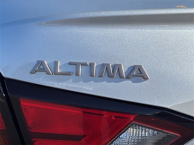 Used 2024 Nissan Altima 2.5 S image 12