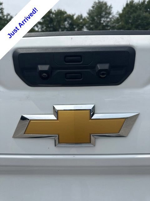 Used 2025 Chevrolet Silverado 3500 High Country w/ High Country Premium Package AWD/4WD image 14