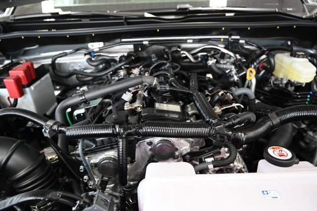 New 2026 Toyota 4Runner SR5 AWD/4WD image 27