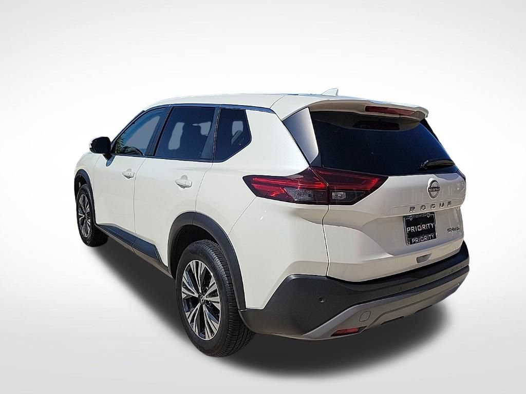 Used 2023 Nissan Rogue SV AWD/4WD image 3