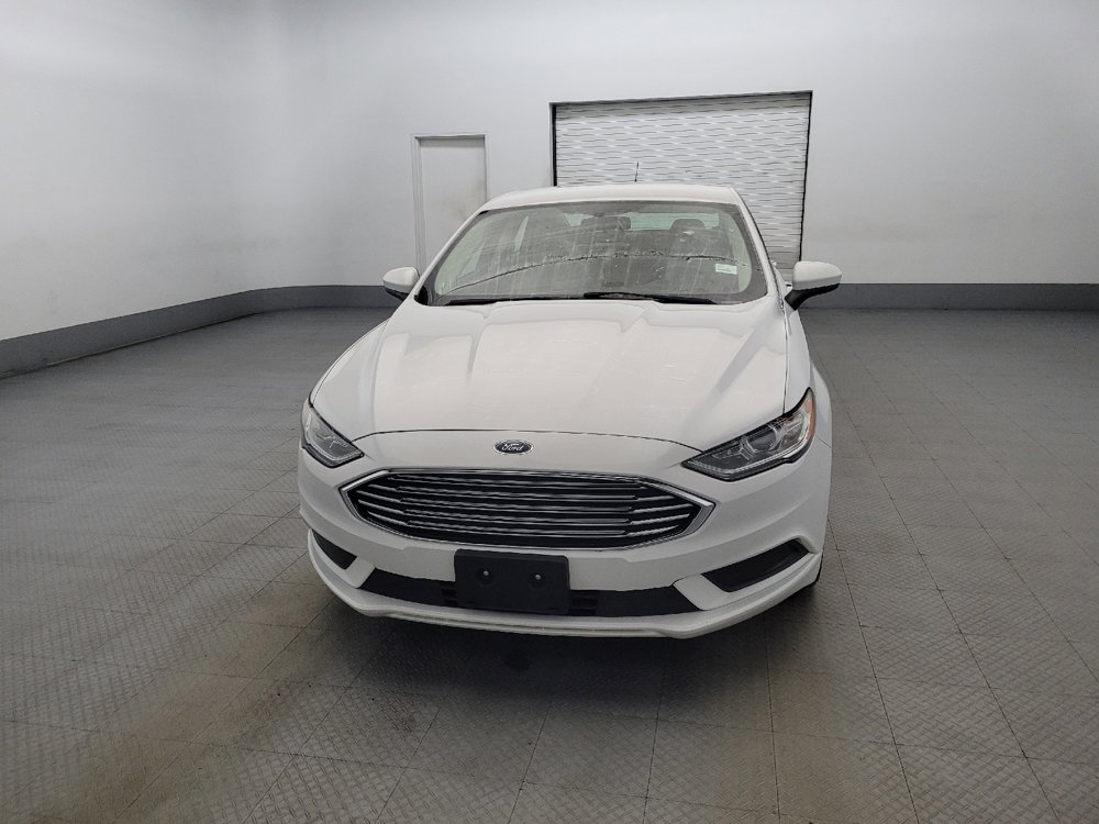 Used 2018 Ford Fusion S image 15