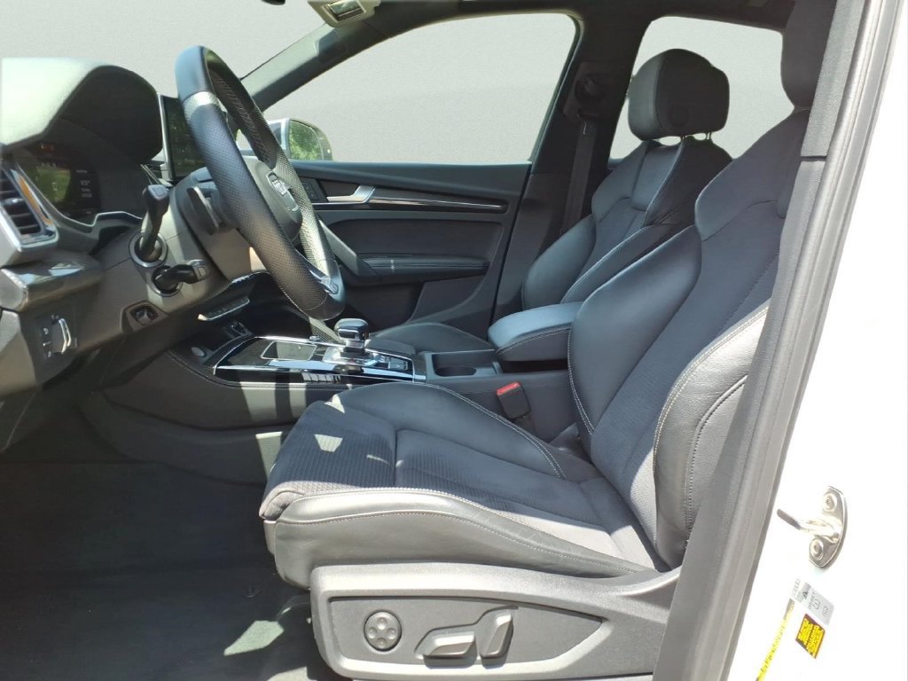 Used 2023 Audi SQ5 Premium Plus w/ Premium Plus Package AWD/4WD image 24