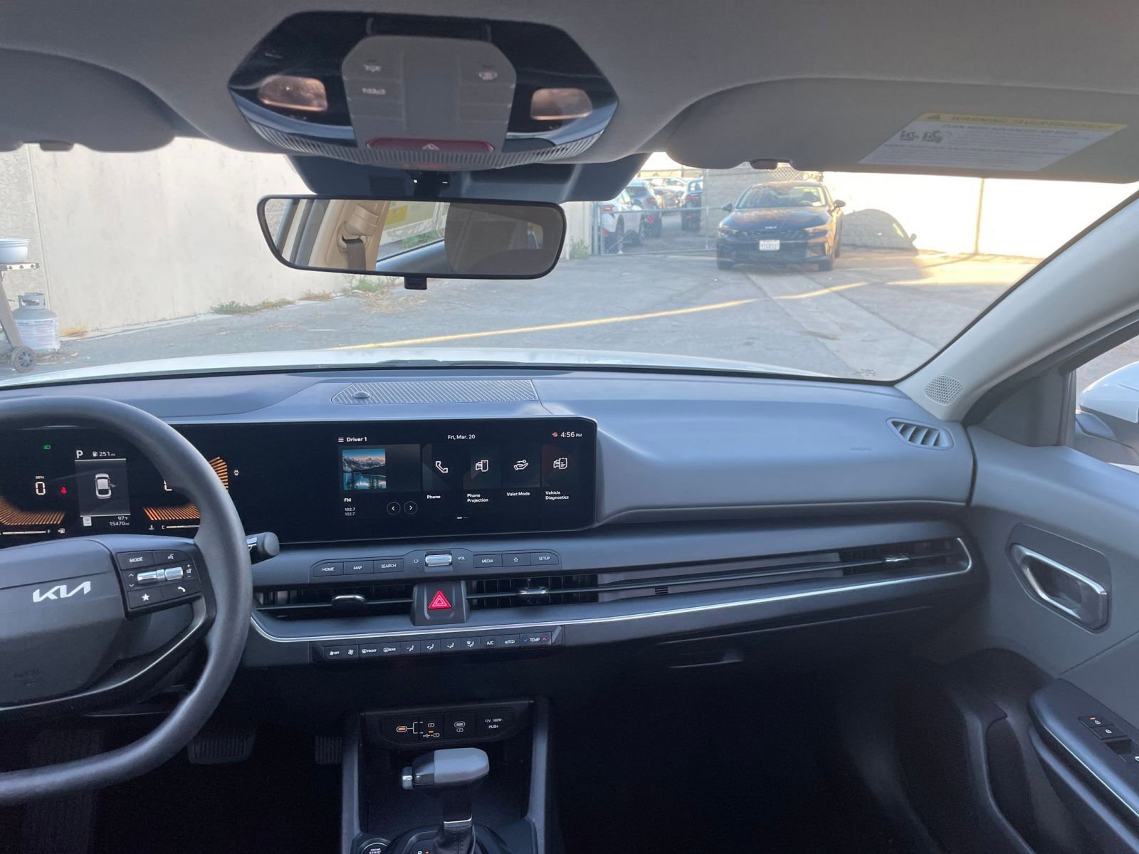 Used 2025 Kia K4 LXS image 34