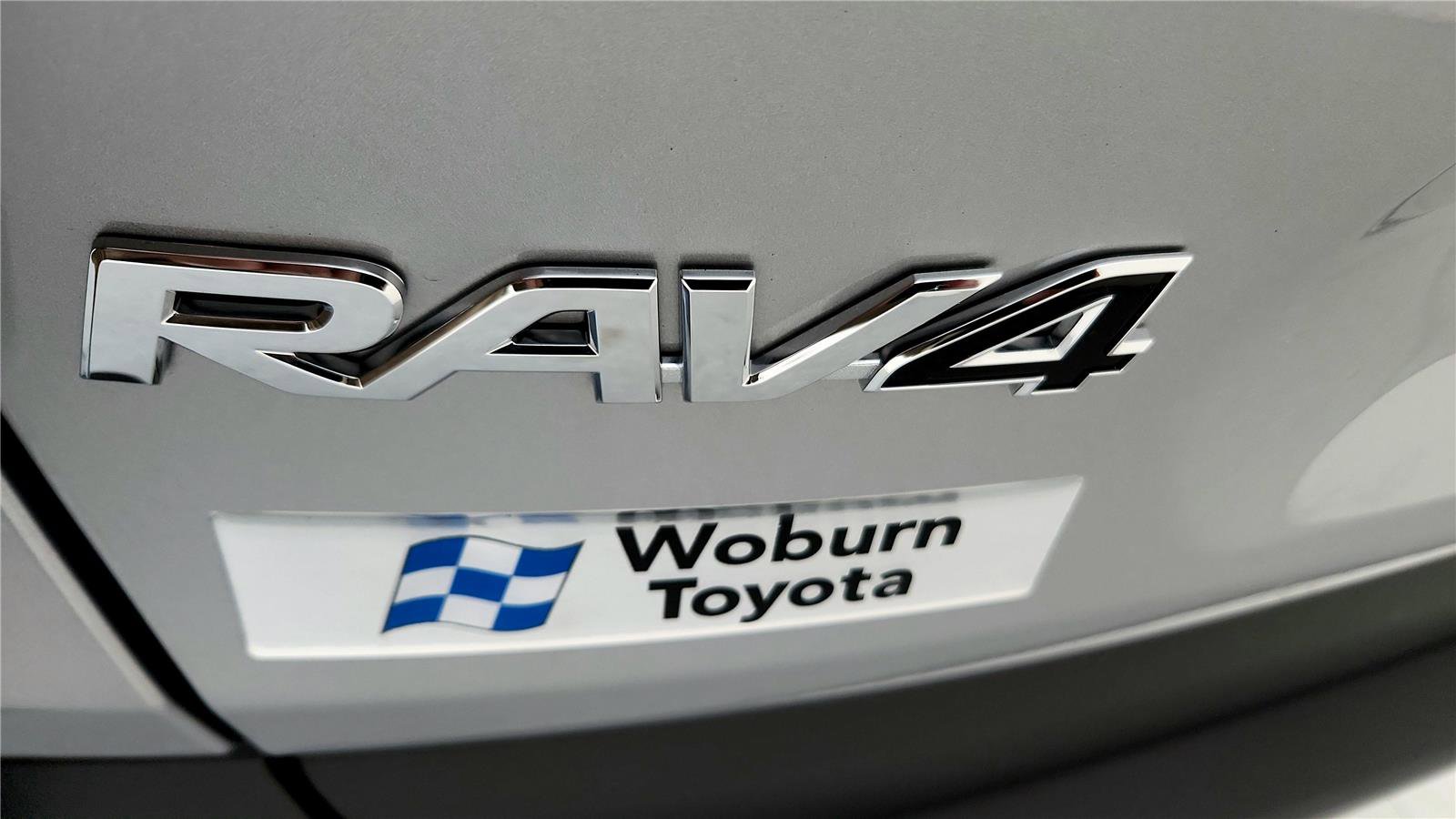 Certified 2025 Toyota RAV4 XLE image 25