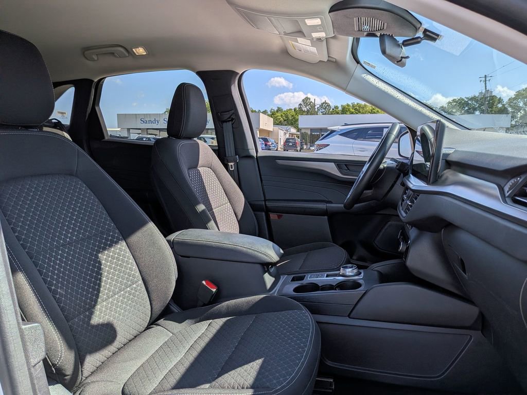 Used 2024 Ford Escape Active w/ Tech Pack #1 AWD/4WD image 29