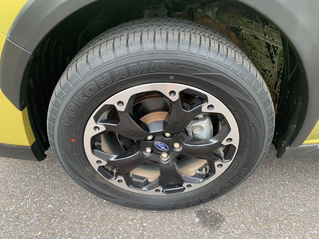 Used 2021 Subaru Crosstrek 2.0i image 8