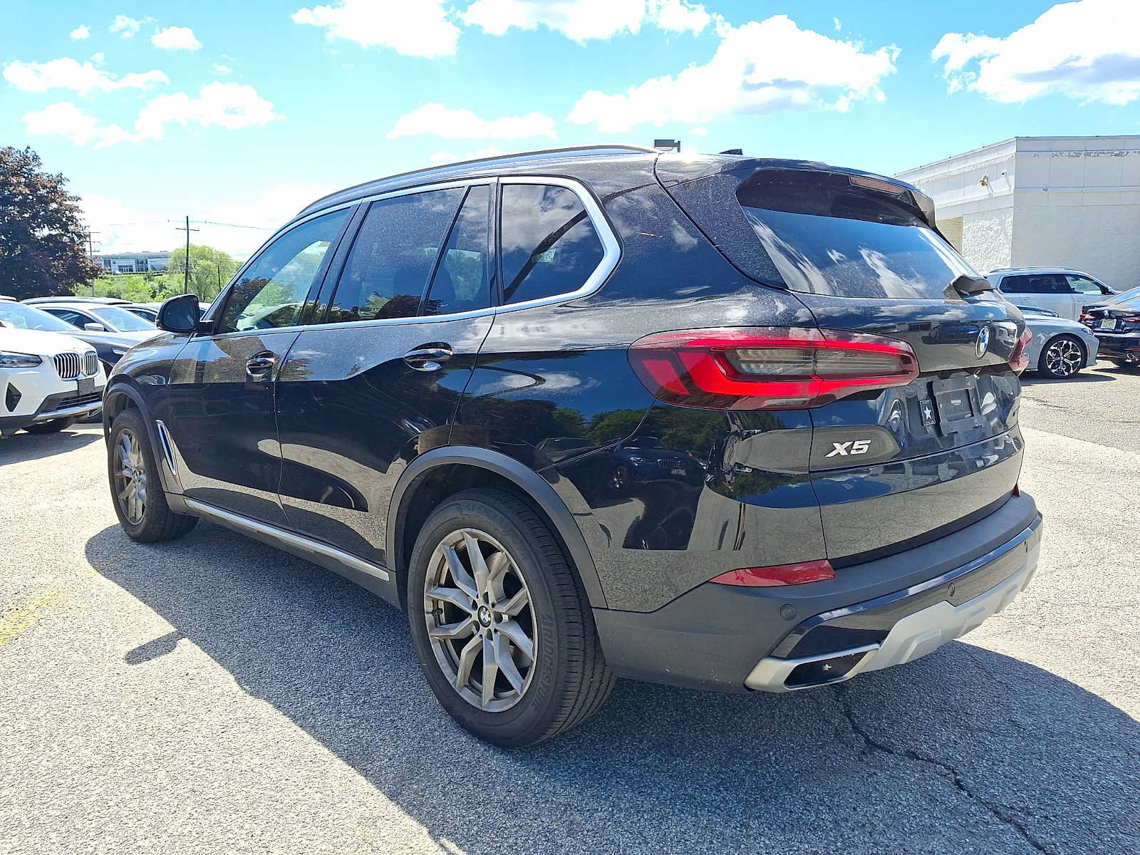 Used 2022 BMW X5 xDrive40i AWD/4WD image 4