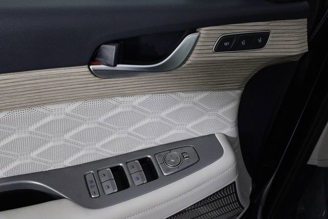 Used 2022 Hyundai Palisade Calligraphy image 20