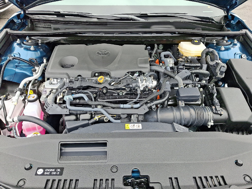 Used 2026 Toyota Camry XSE FWD image 30
