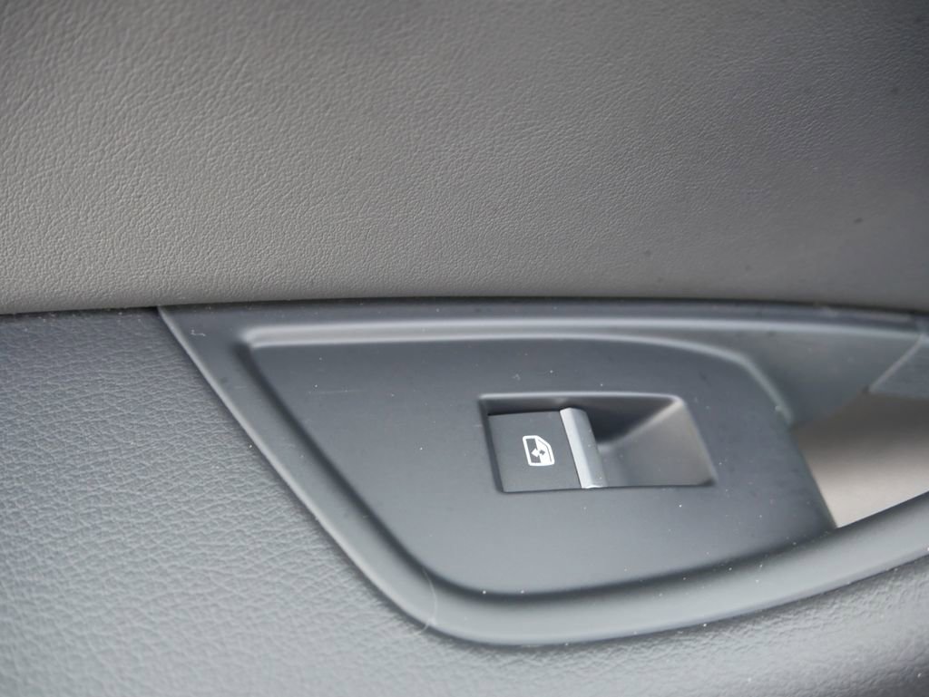 Used 2023 Audi A4 2.0T Premium w/ Convenience Package image 23