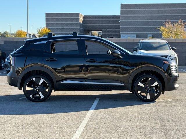 New 2026 Nissan Kicks SR FWD image 7