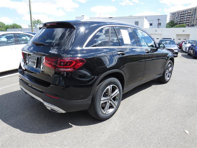 Used 2022 Mercedes-Benz GLC 300 4MATIC image 4