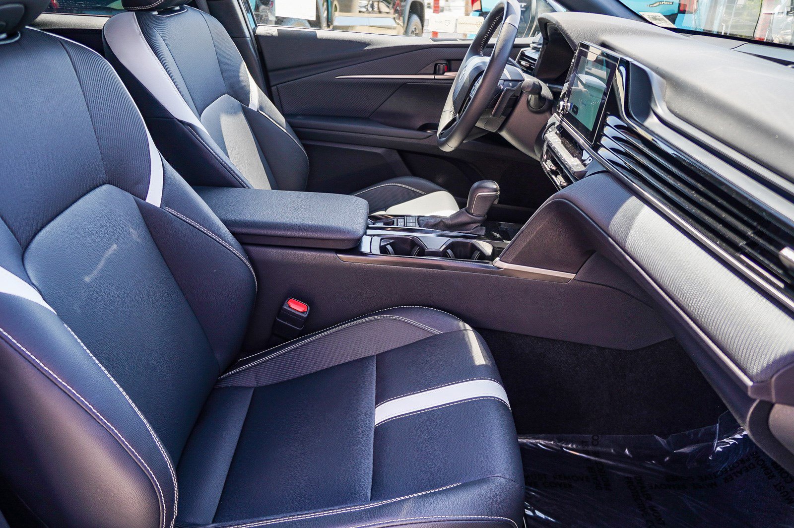 Certified 2026 Toyota Camry SE FWD image 19