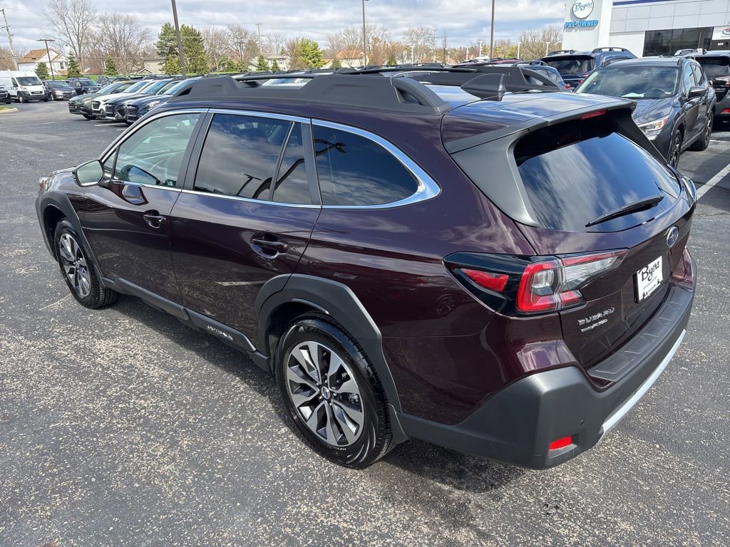 Used 2025 Subaru Outback Limited image 5